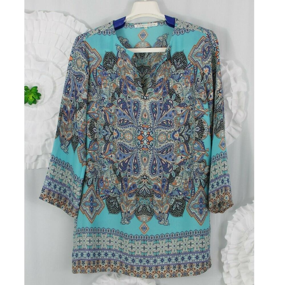 Violet + Claire Turquoise Paisley Tunic Top Size Small 3/4 Sleeves Career Casual
